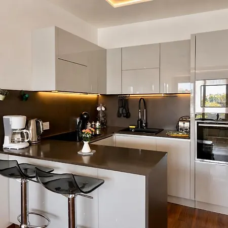 Apartmán Luxury Valletta Waterfront Retreat - Marina Views Sliema