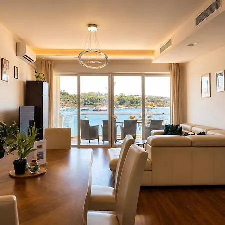 Apartmán Luxury Valletta Waterfront Retreat - Marina Views *