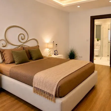 Luxury Valletta Waterfront Retreat - Marina Views