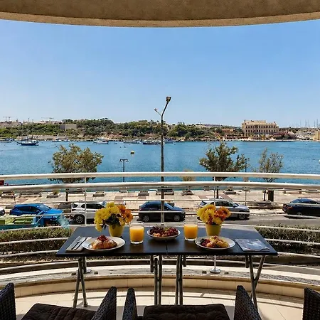 公寓 Luxury Valletta Waterfront Retreat - Marina Views *